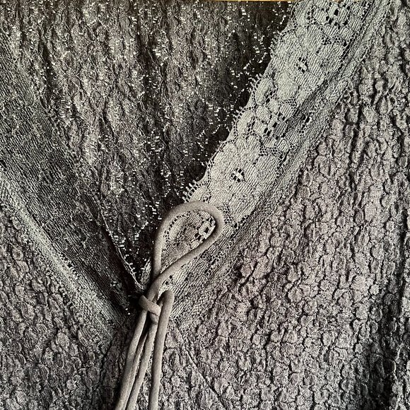 Algo Black 90s/Y2K Floral and Lace Print Tank Top - Picture 9 of 13